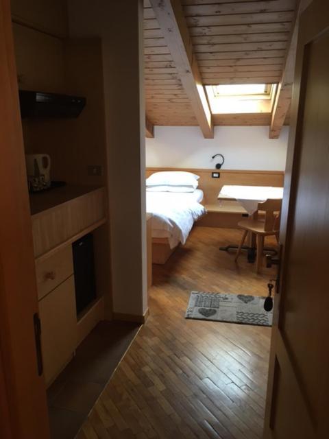 Bed & Breakfast Garni Tobia Campitello di Fassa Eksteriør bilde